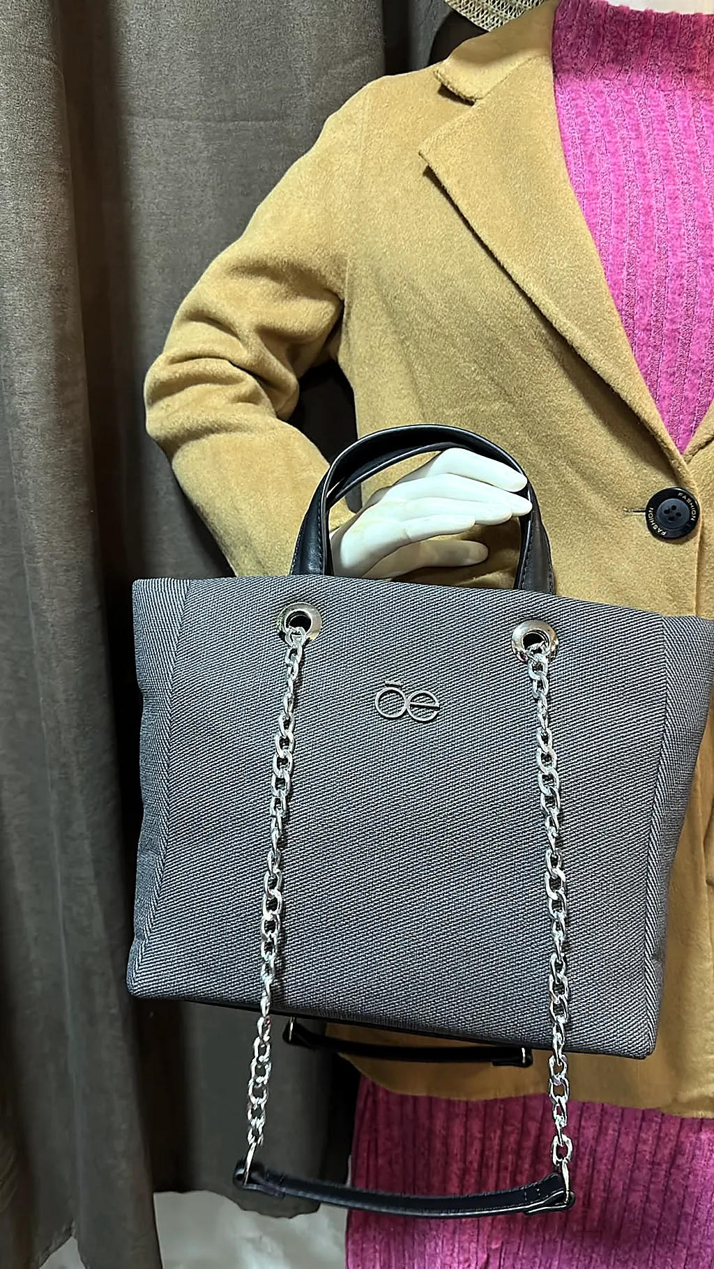 Bolsa mediana de hombro o mano — imagen 1