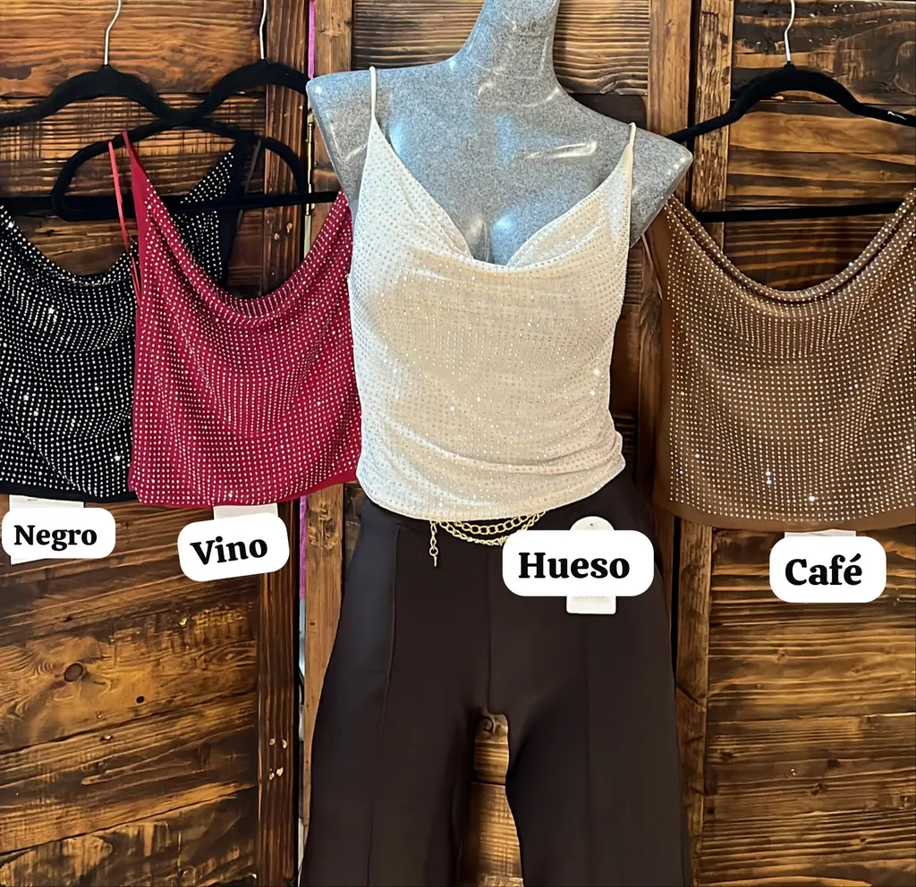 Blusa fresca con aplicaciones negro vino hueso chocolate — imagen 1