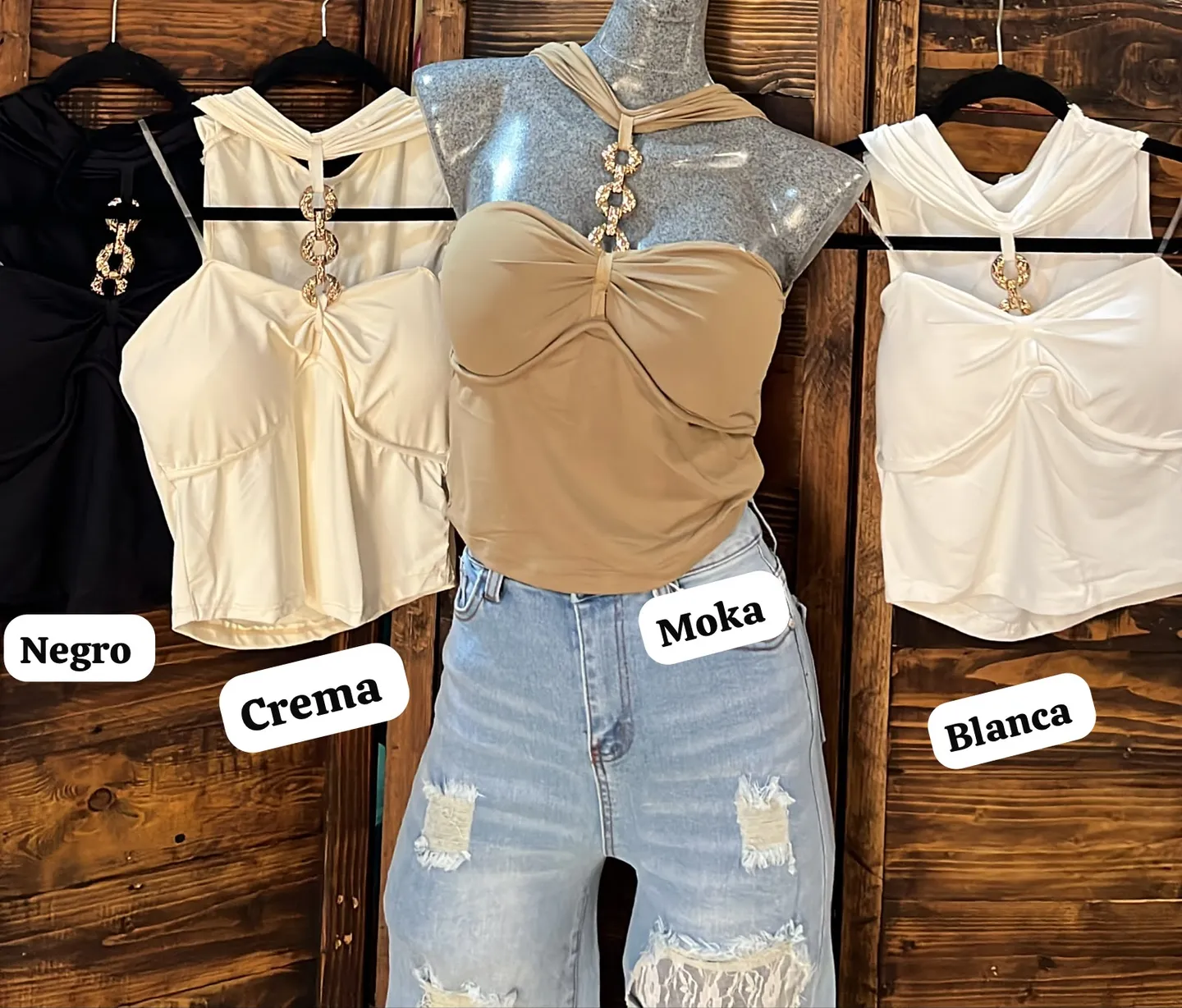 Blusa elegante tela tipo licra con copas perforadas — imagen 1