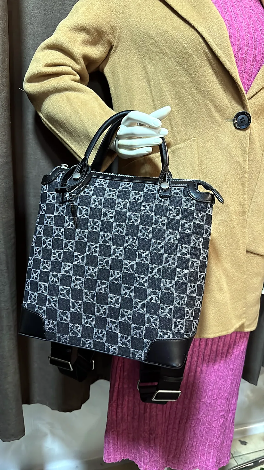 Mochila de mezclilla Color negro — imagen 1