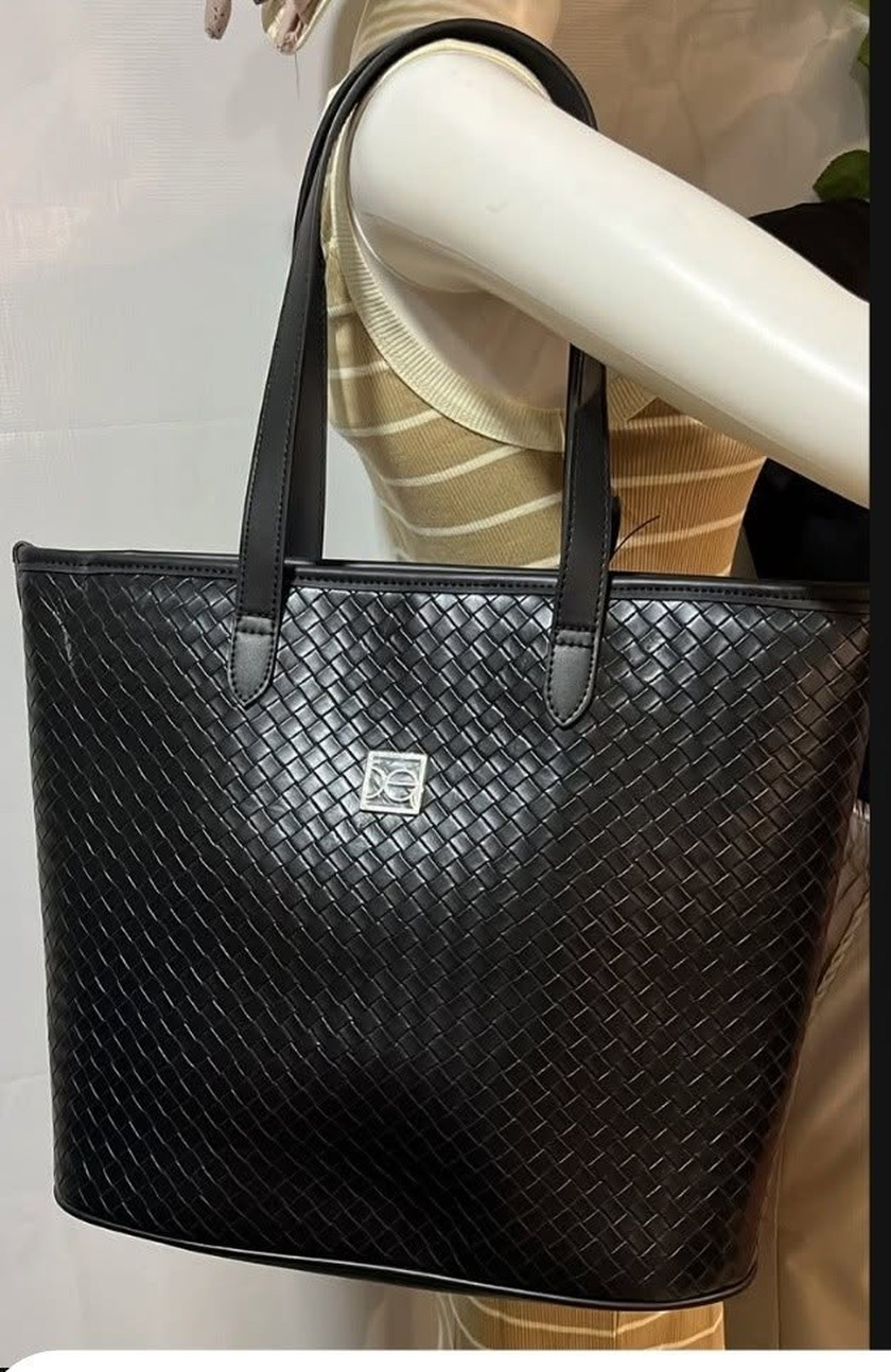 Bolsa de Hombro Tipo Piel Texturizada